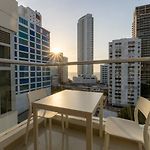 Luxury Duplex With Pool, Sunset Views, & Comfort