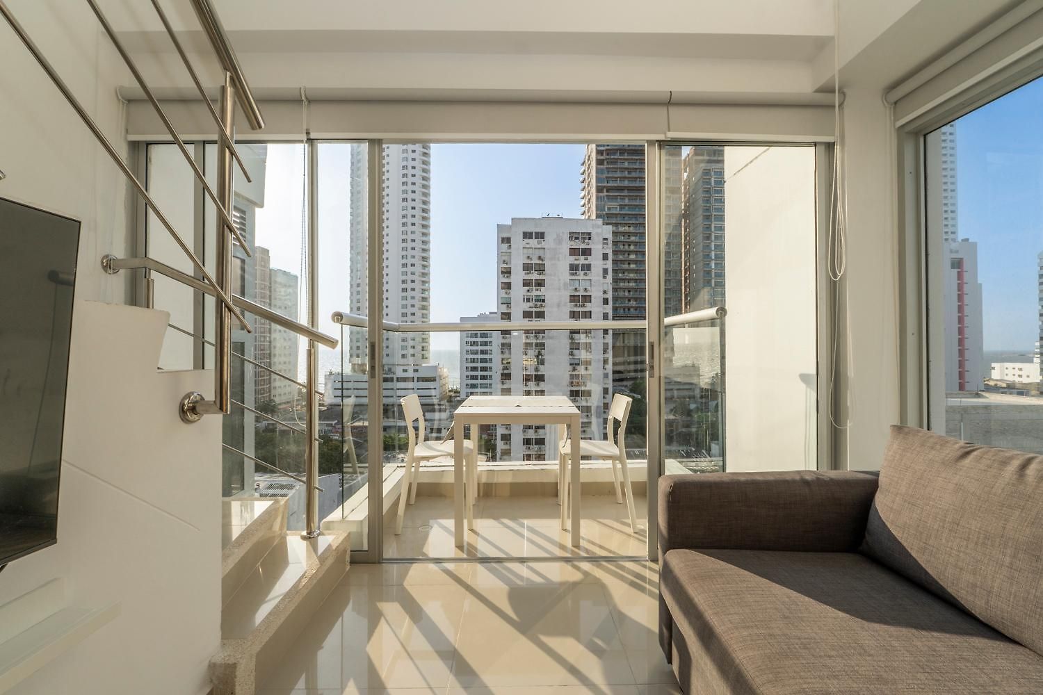 Luxury Duplex With Pool, Sunset Views, & Comfort Apartment
