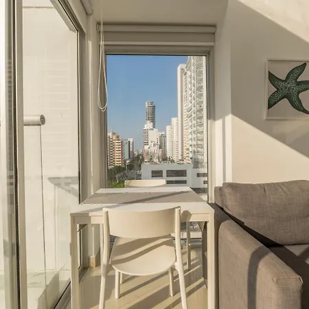 Luxury Duplex With Pool, Sunset Views, & Comfort *