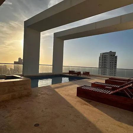Luxury Duplex With Pool, Sunset Views, & Comfort Cartagena